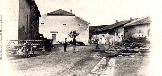 Champougny la place