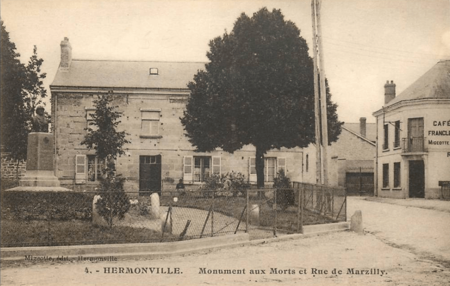 Hermonville monument aux morts rue de Marzilly