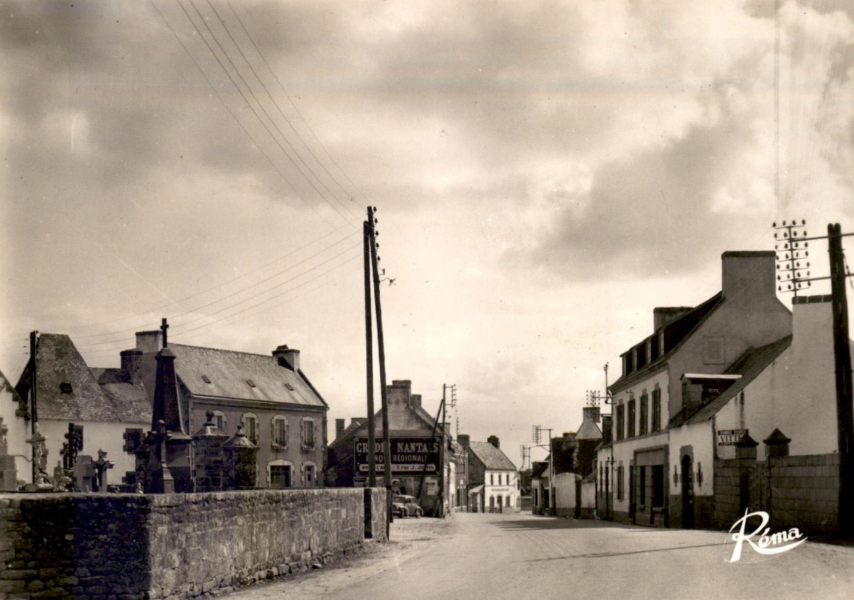 Plomeur rue principale