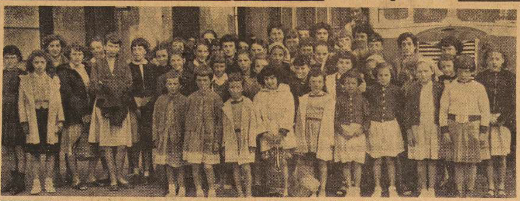 Landerneau Jeunes filles des écoles publiques Le Télégramme de Brest 21 Juillet 1955