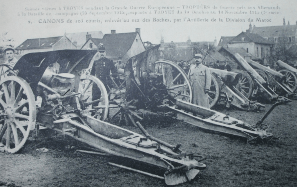1er-division-du-Maroc-artillerie