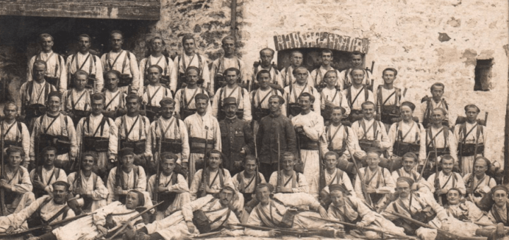 1er-Regiment-de-Zouaves-groupe-soldats
