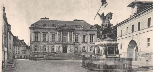 Falaise hôtel de ville