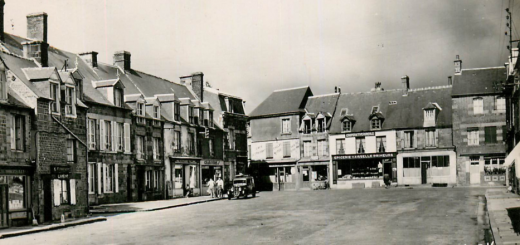 Carrouges Place Gal Leveneur