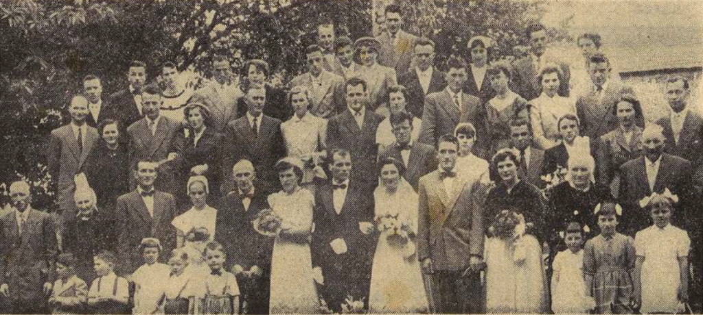 Cast Photo mariage Tanguy Jean-Pierre et Blouet Maria Le Télégramme de Brest 6 Septembre 1955