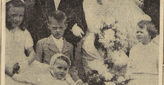 St-Thégonnec mariage René Simon avec Monique Coat Le Télégramme 5 mai 1955
